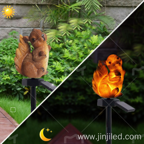 Squirrel Shaped Courtyard Lamp